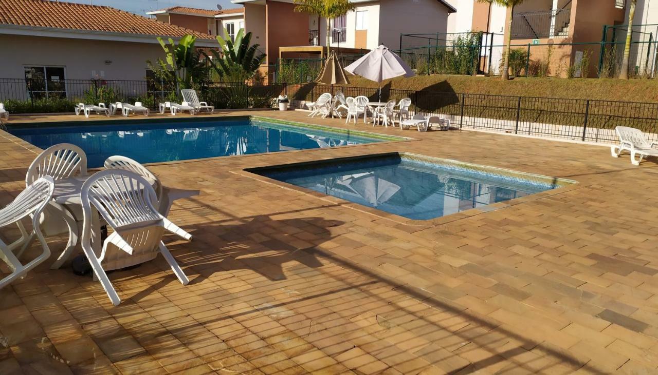 Lindo Apartamento 2 Quartos Em Condominio A 10 Minutos De Holambra Jaguariuna Exterior photo